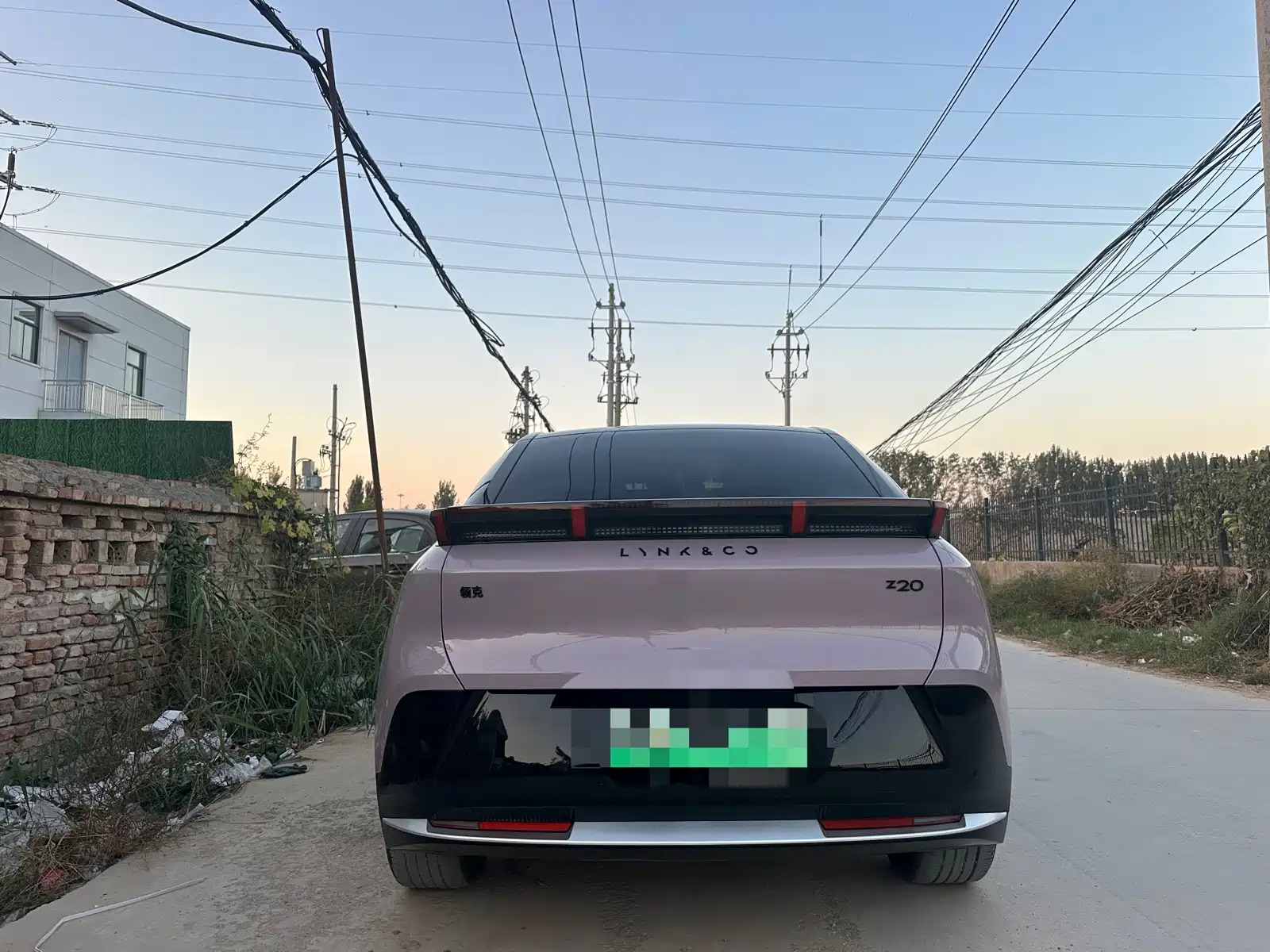 Photo 8 - Lynk & Co Z20