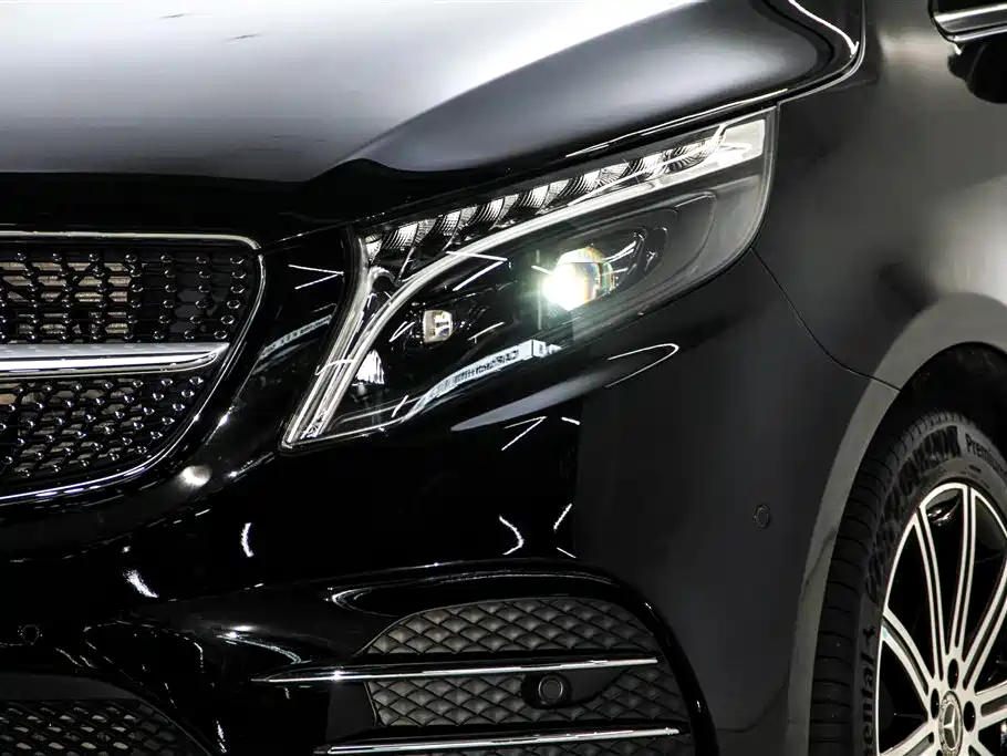 Mercedes-Benz V-Class 2022 V 260 L Long Wheelbase Luxury Edition фото 10