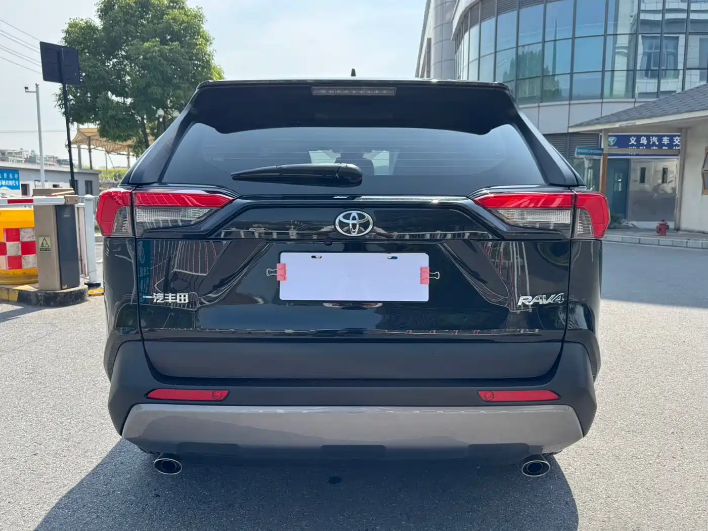 Toyota RAV4 Rongfang 2022 2.0L CVT 2WD Trend Edition фото 5