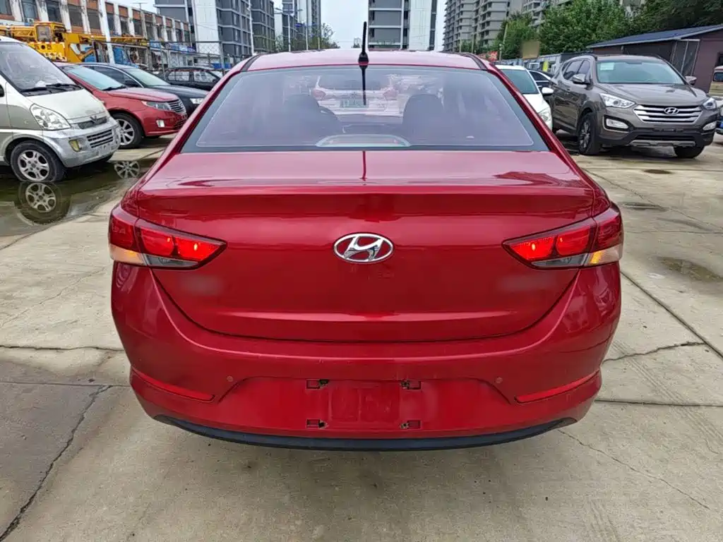 Hyundai Verna 2019 2016 1.4L Manual Cool Edition GLS