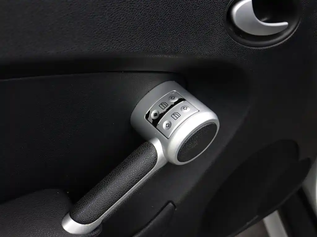 Mercedes-Benz SLK-Class 2006 SLK 280 фото 6