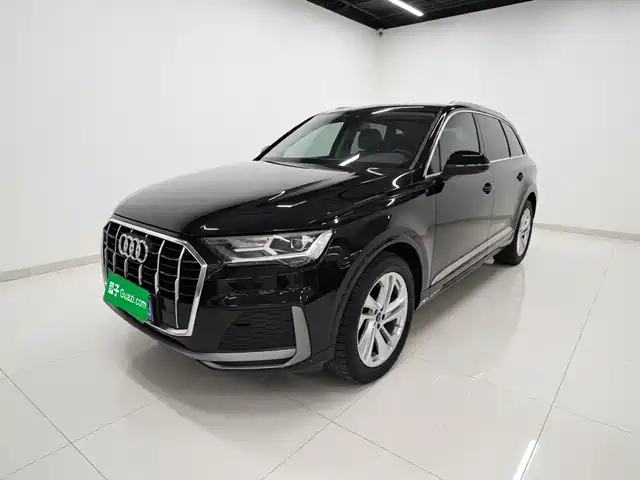  Audi Audi Q7 2023 45 TFSI quattro S line Sport