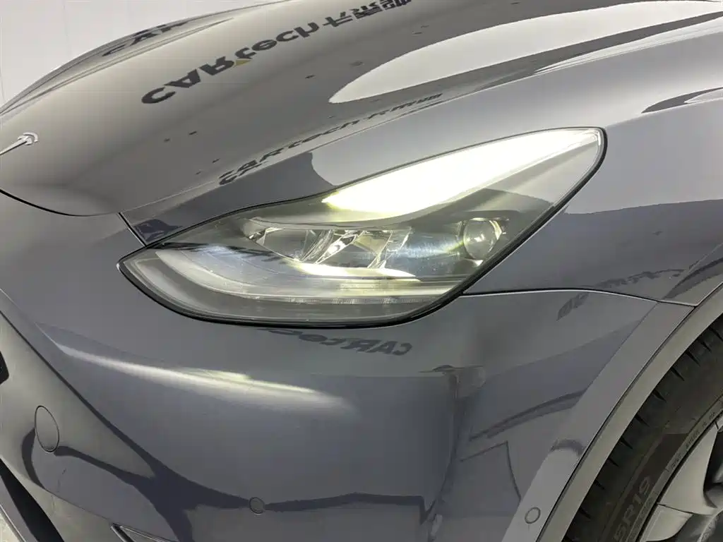  Tesla Model Y 2021 Standard Range Rear-Wheel Drive 9