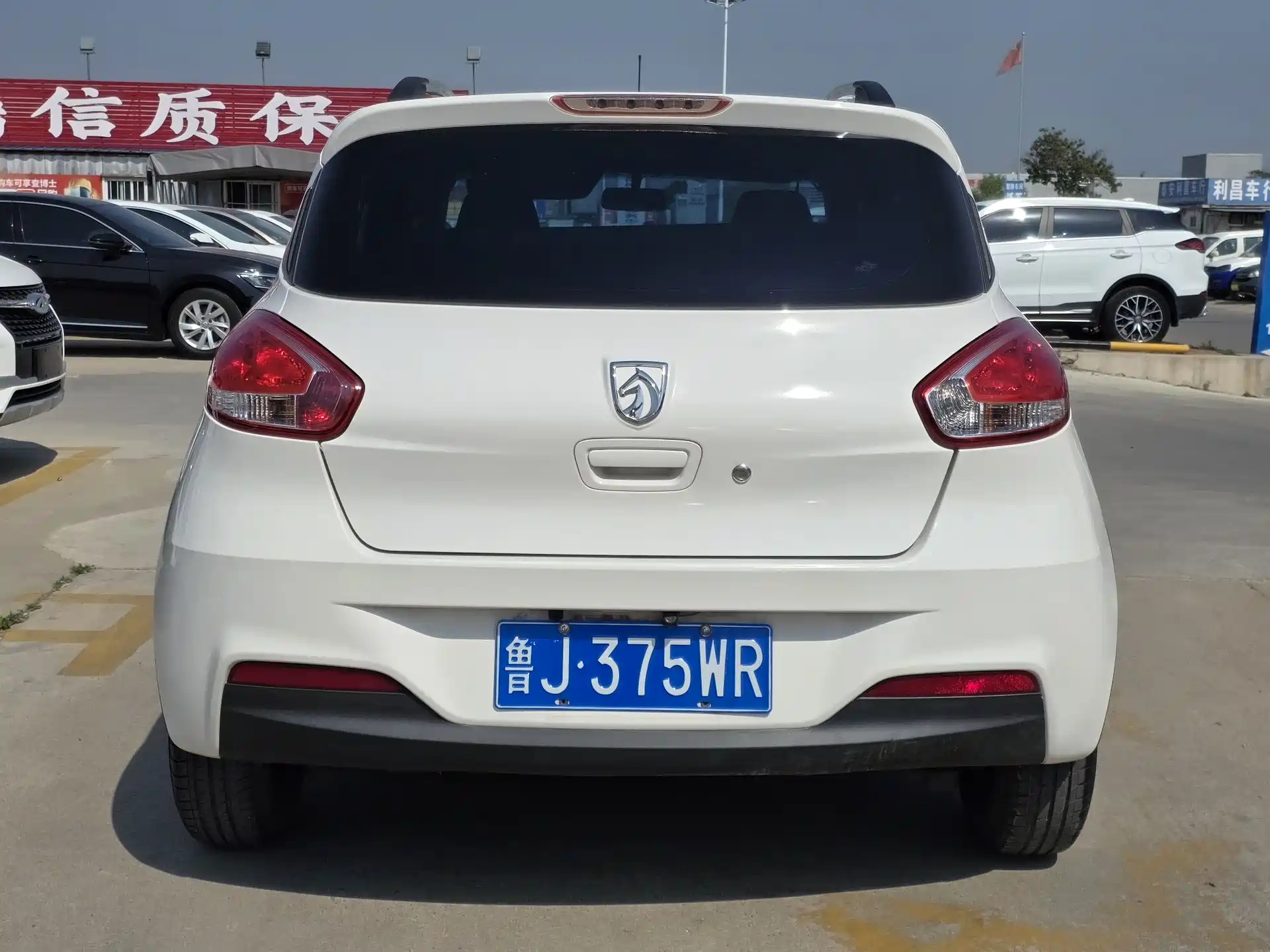 Фото 4 - Baojun 310
