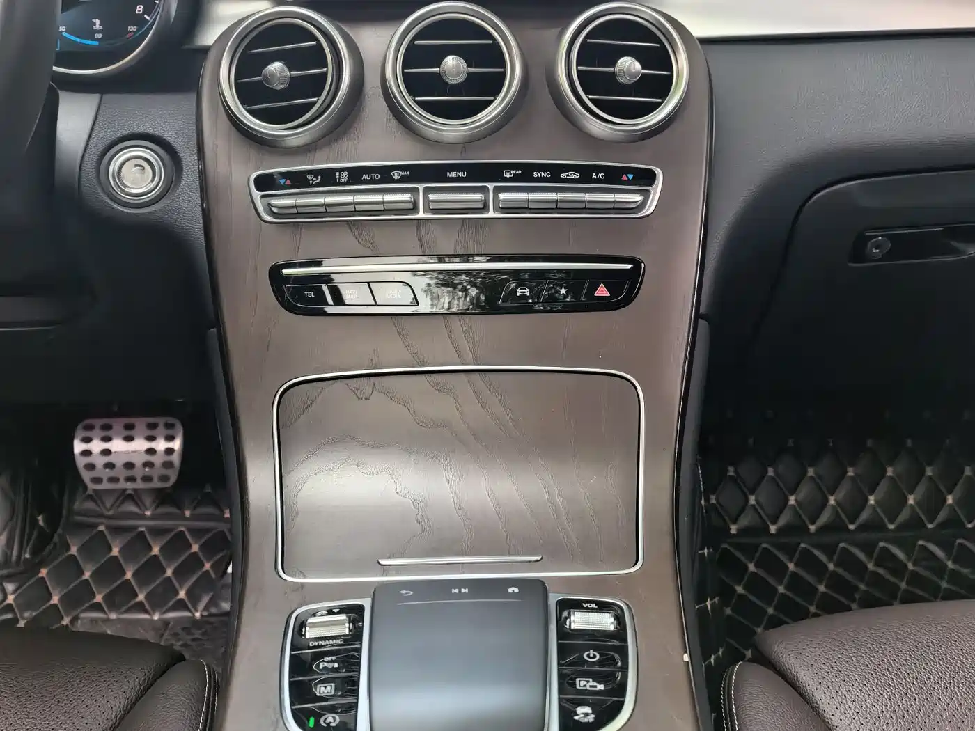 Mercedes-Benz GLC 2020 GLC 300 L 4MATIC Dynamic фото 14