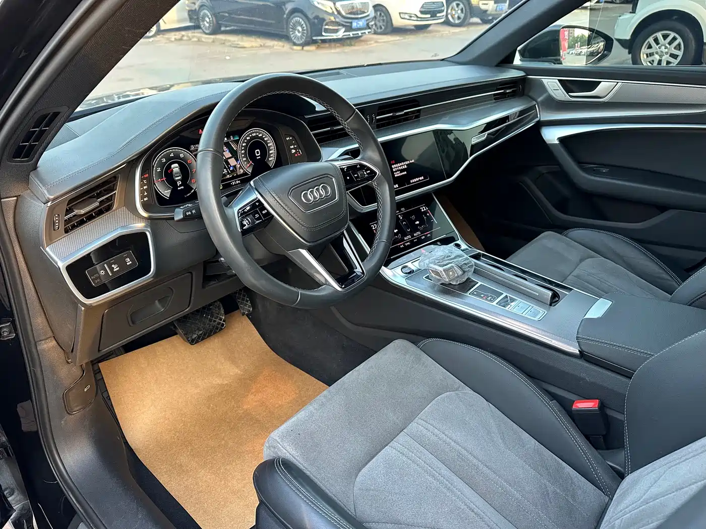 Audi A6L 2024 40 TFSI Luxury Dynamic фото 7