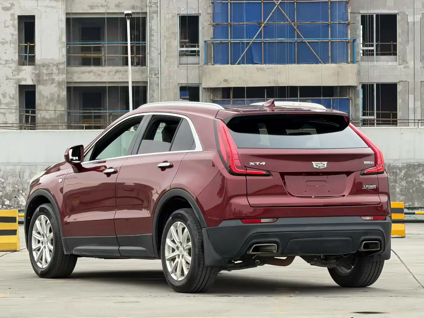 CADILLAC XT4
