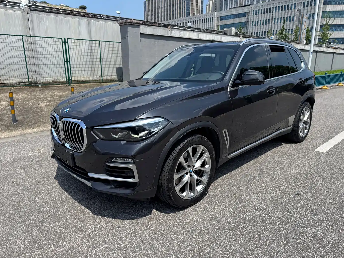 BMW X5 (Import)