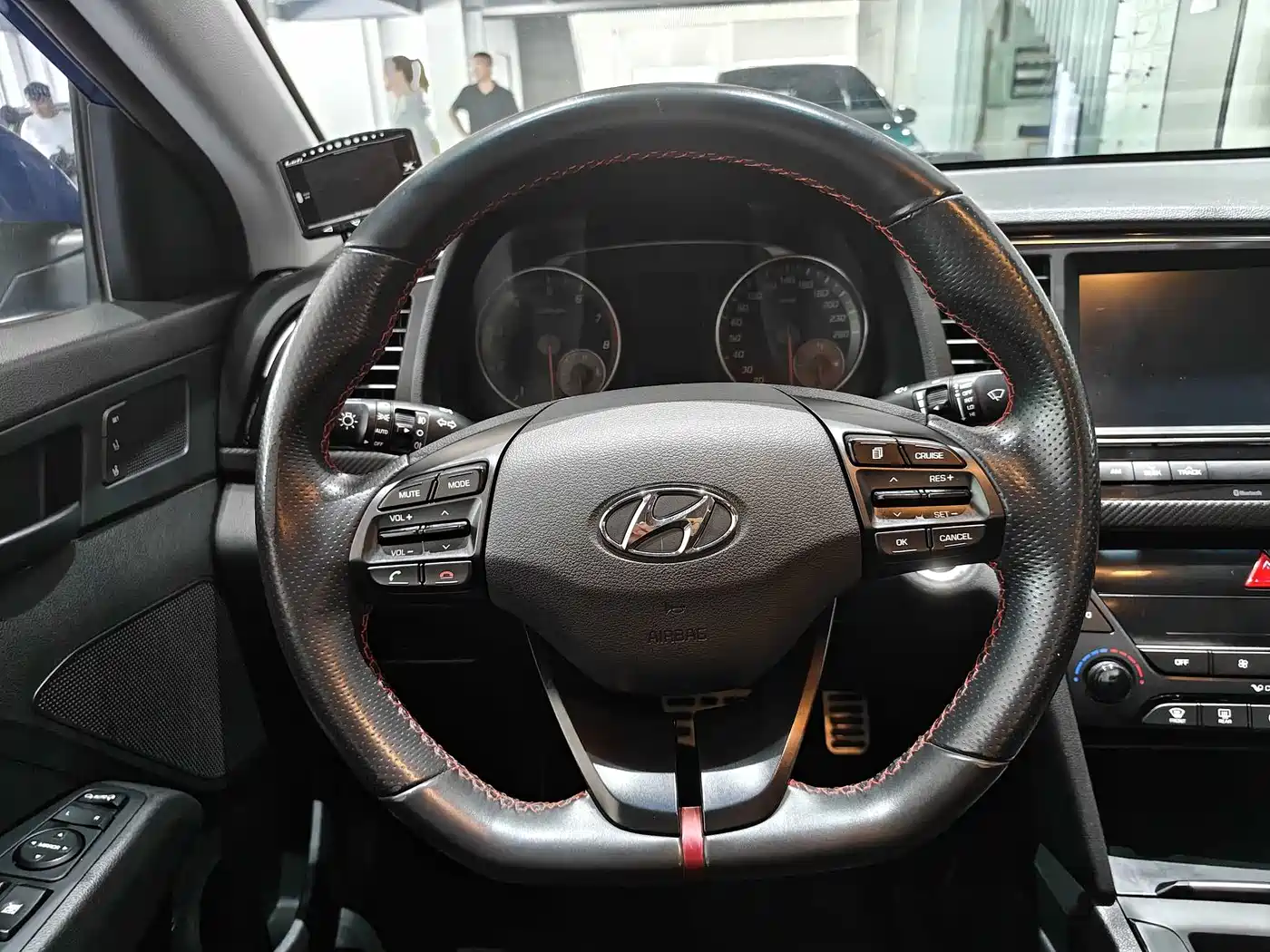 Hyundai Elantra 2016 1.4T DCT Dynamic Flagship фото 21