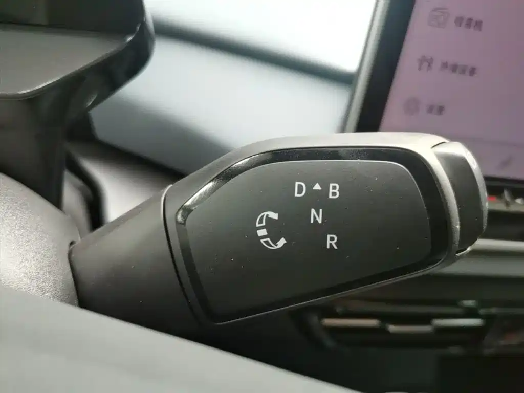 Volkswagen ID.4 X 2025 Smart Pure Intelligent Edition фото 14