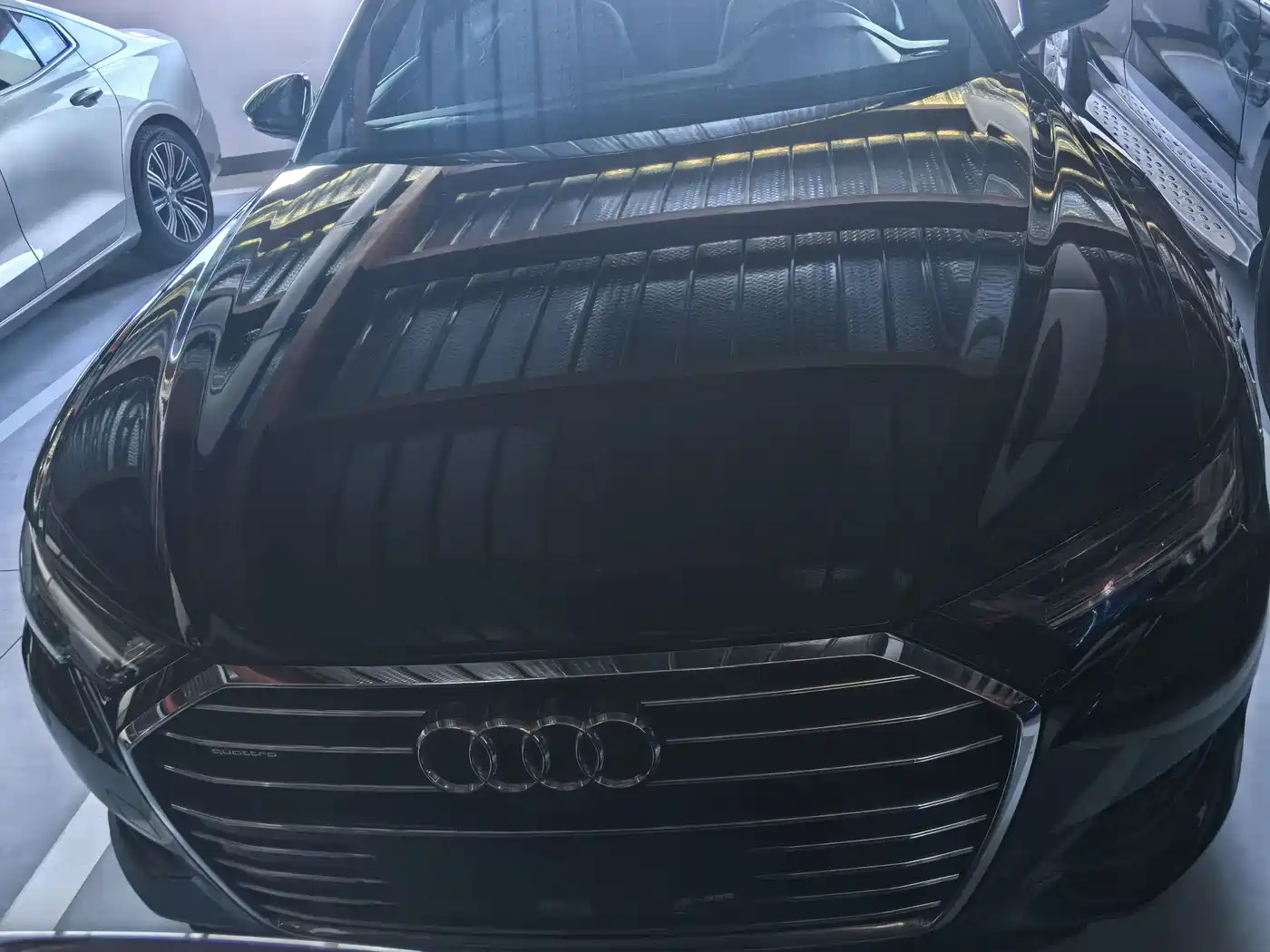 Фото 2 - Audi A6L