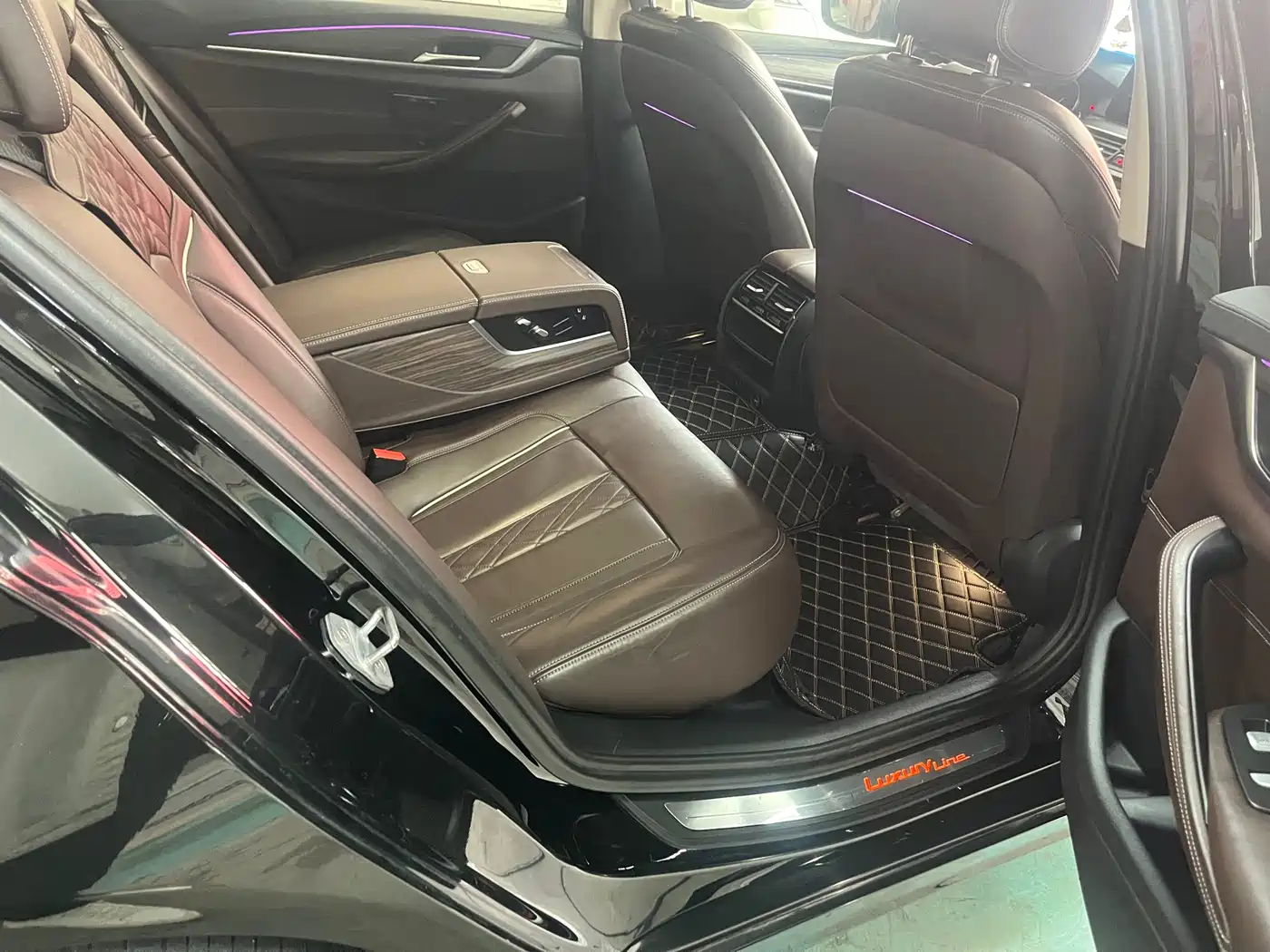 BMW 5 Series 2018 Facelift 530Li Leading Luxury Package фото 14