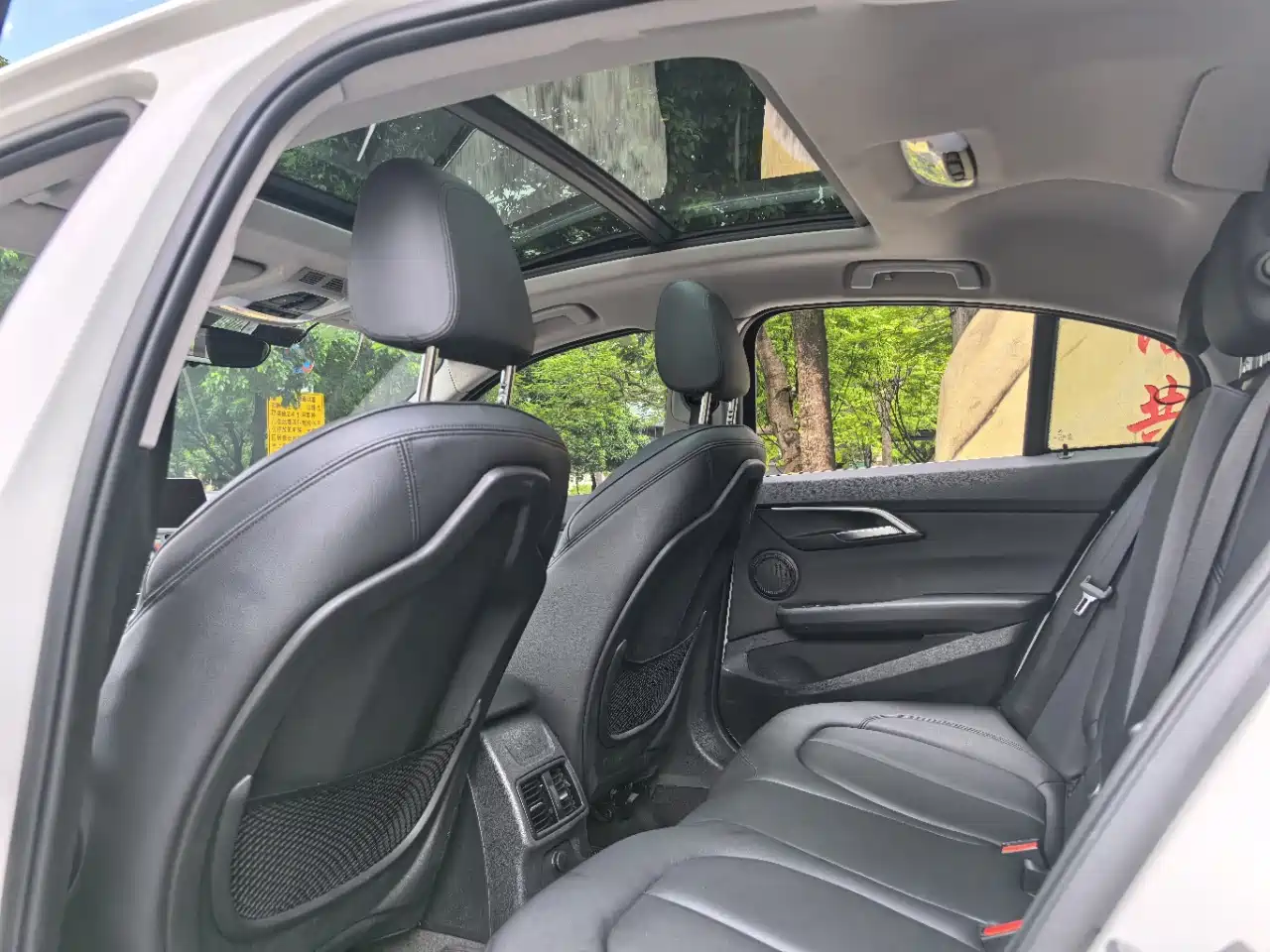 BMW 1 Series 2017 118i Sport фото 9