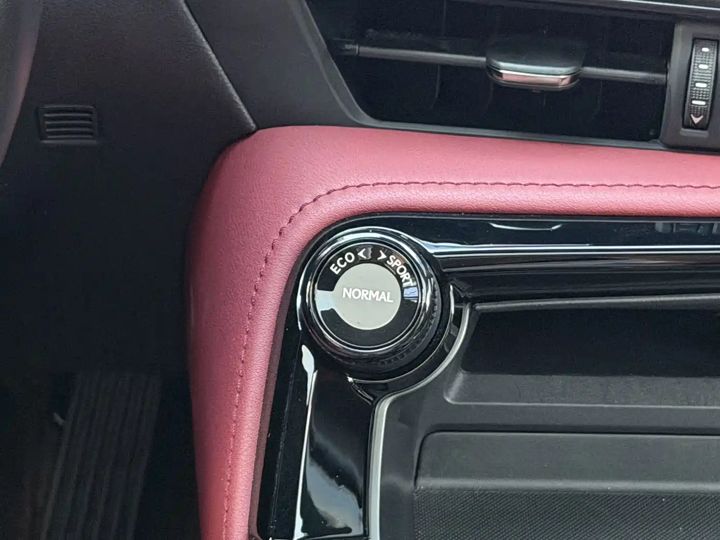 Lexus NX 2023 2023 260 FWD Joy Creation Edition
