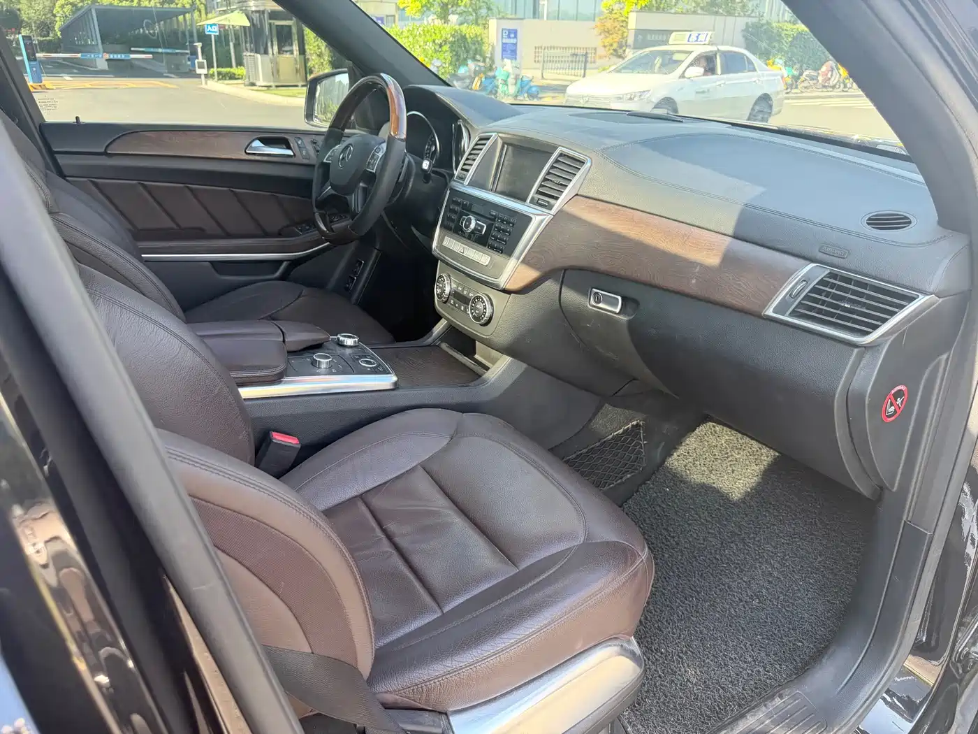 Mercedes-Benz GL-Class 2013 GL 500 4MATIC фото 22