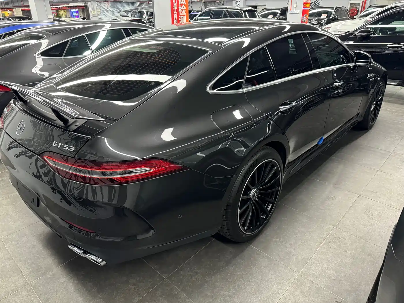 MERCEDES-BENZ AMG GT