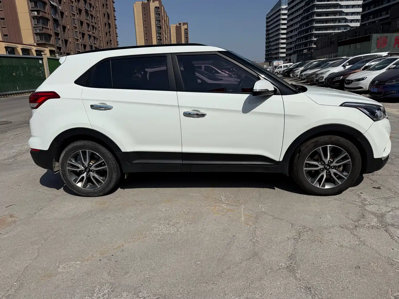 Hyundai Beijing Hyundai ix25 2017 1.4T Automatic Smart Edition фото 4