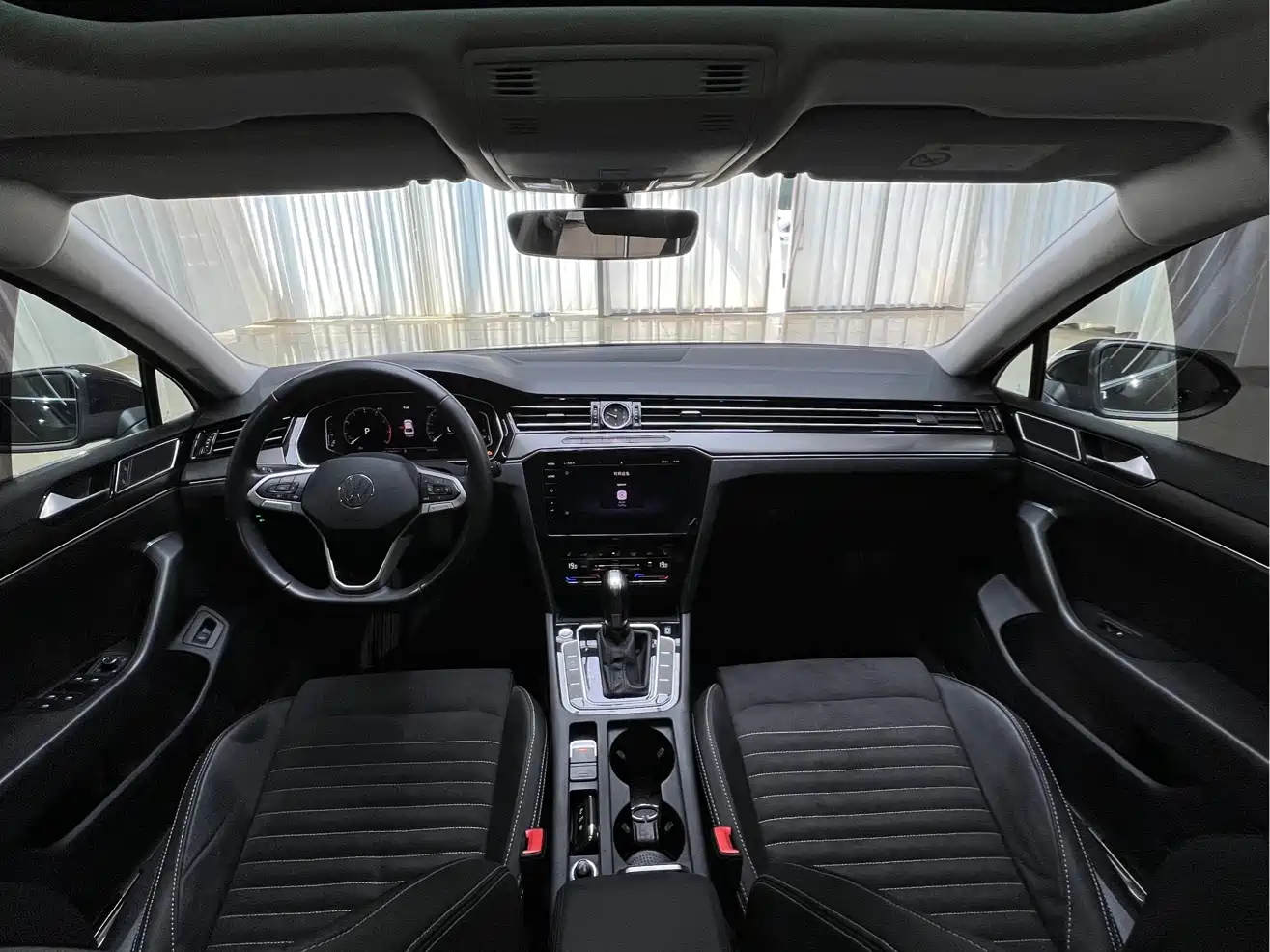 Volkswagen Magotan 2020 330TSI DSG Luxury фото 13