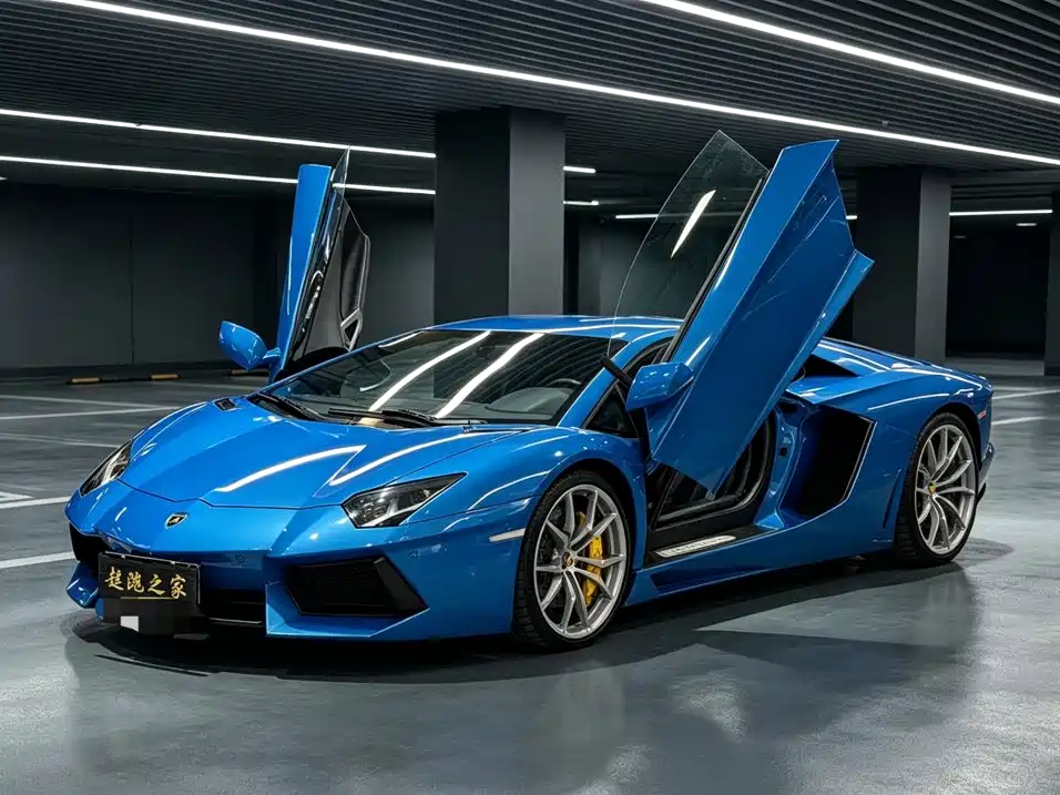 Lamborghini Aventador 2014 2011 LP 700-4