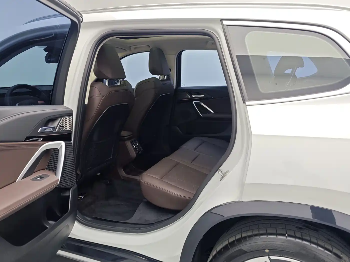 BMW X1 2023 sDrive25Li X Design Package фото 11