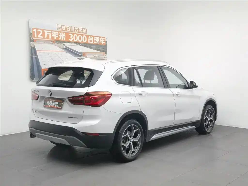BMW X1 2018 sDrive18Li Premium Model фото 2