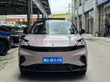 Фото 2 - Lynk & Co 06
