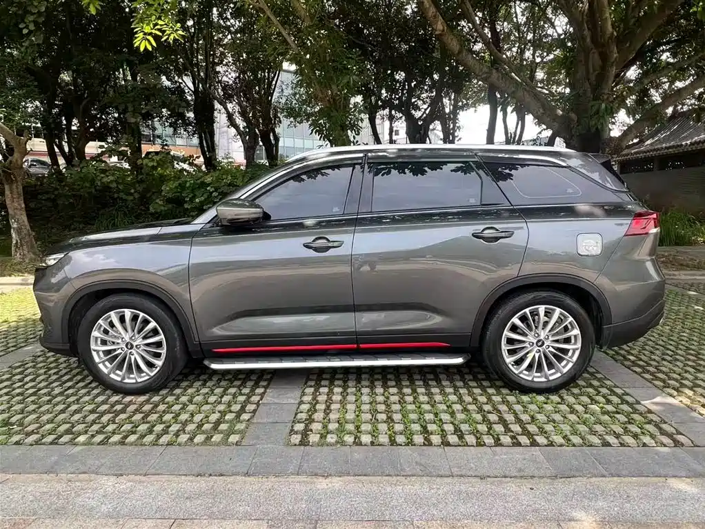 Changan Oshan X7 PLUS 2023 2022 1.5T Blue Whale Edition Auto Executive