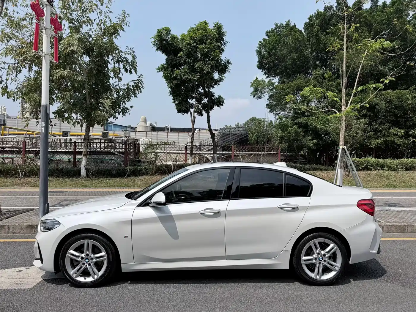 BMW 1 Series 2019 118i M Sport Package фото 7