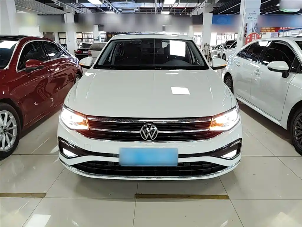 Volkswagen Bora 2023 200TSI DSG Yuexing Edition фото 3