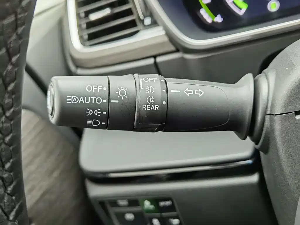 Honda Elysion 2024 2024 2.0L e:HEV Luxury Edition