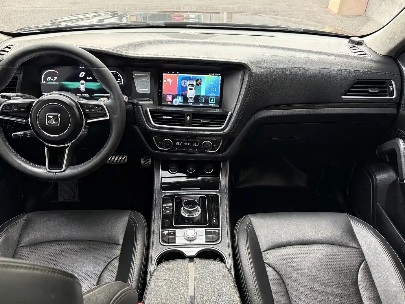 Фото 15 - Zotye T600