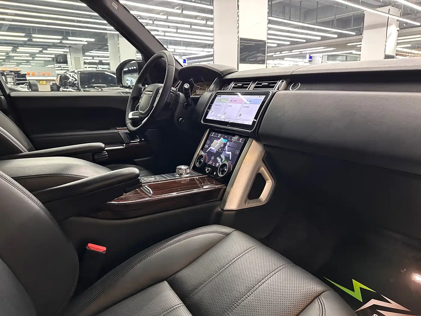 Land Rover Range Rover 2014 3.0 SC V6 Vogue фото 13