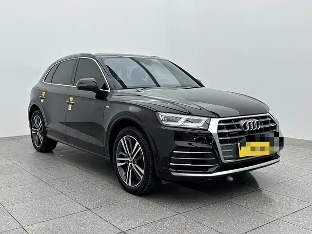 Audi Q5L 2020 40 TFSI Prestige Fashion фото 3