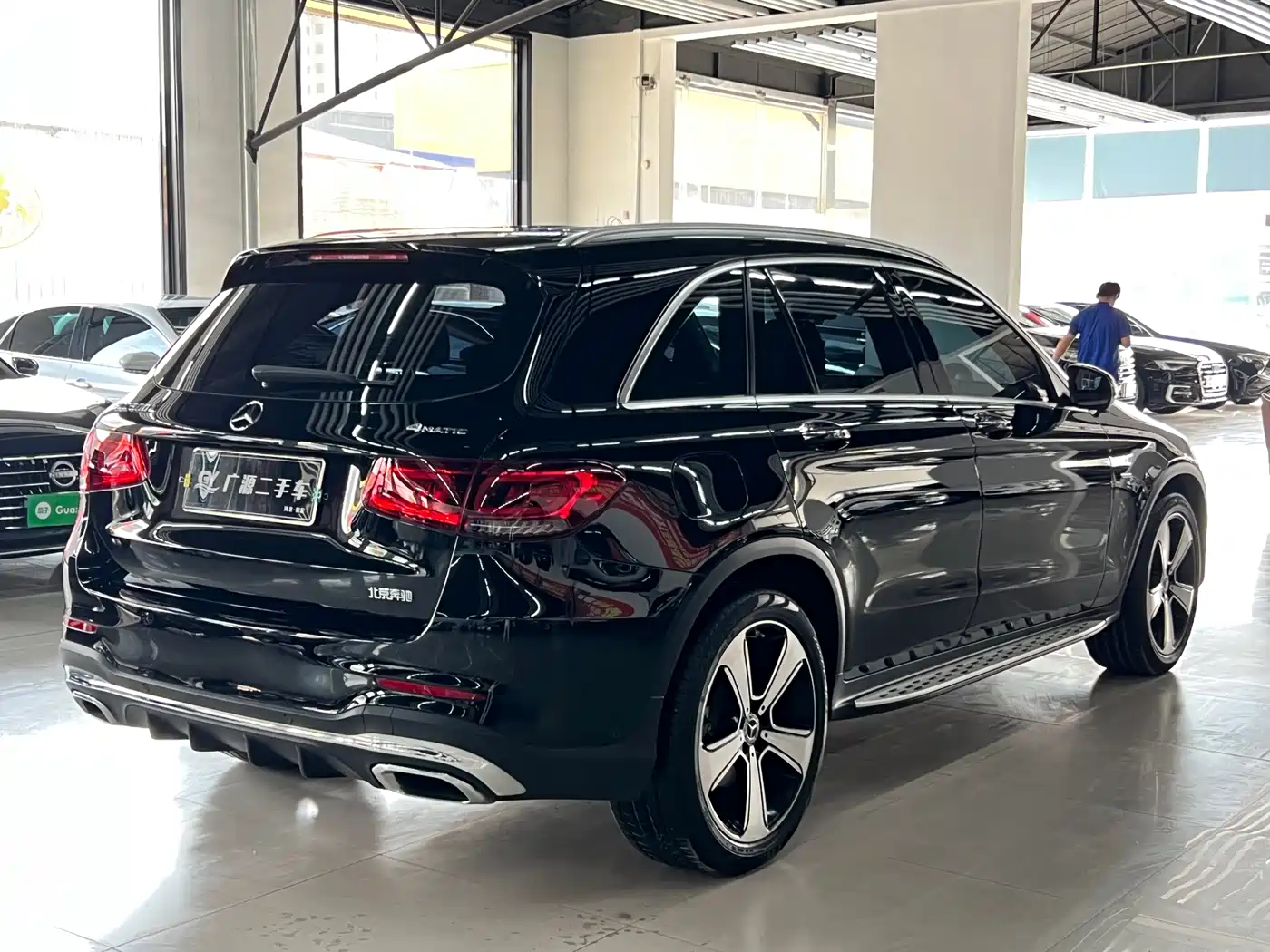 Mercedes-Benz GLC 2022 Facelift GLC 300 L 4MATIC Dynamic фото 4