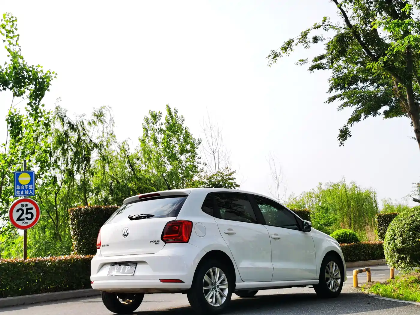 Volkswagen Polo 2018 1.5L Auto Comfort фото 5