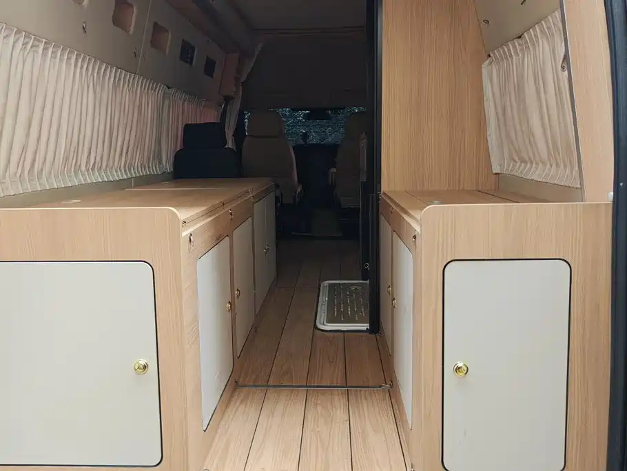 Фото 4 - Ford New Generation Transit