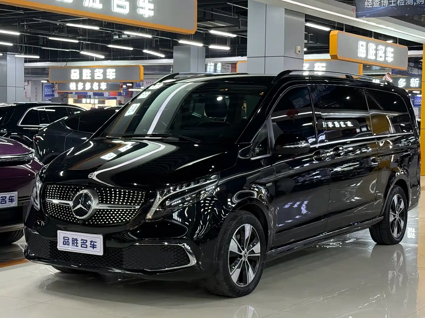 Mercedes-Benz V-Class 2022 V 260 L Long Wheelbase Prestige Edition фото 5