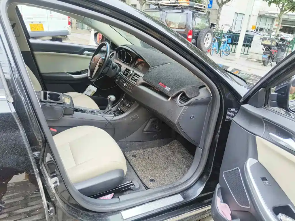 Roewe e550 2016 2016 Exclusive Edition