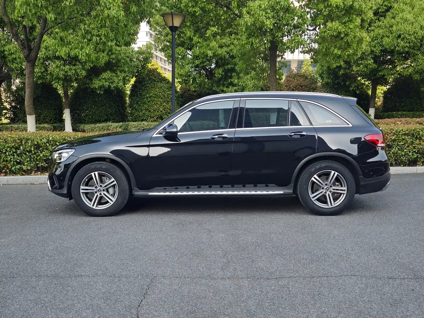 Mercedes-Benz GLC 2021 GLC 260 L 4MATIC Sporty фото 4