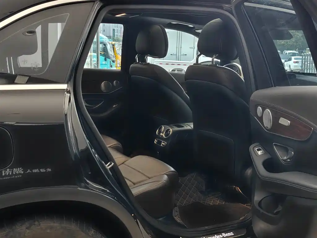 Mercedes-Benz GLC 2020 GLC 300 L 4MATIC Dynamic фото 14