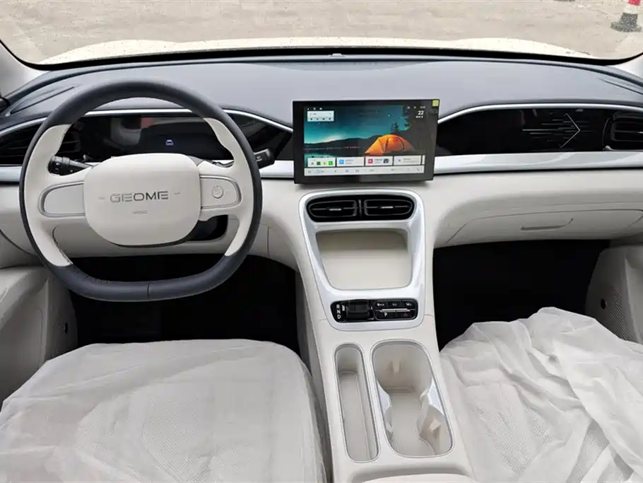 Geely Galaxy Starry Wish 2026 Edition 310km Youth Version фото 12