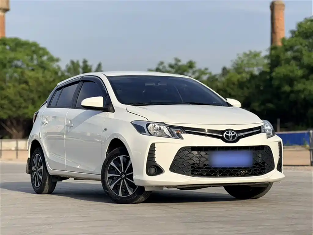 Toyota Vios FS 2021 1.5L CVT Fengchi Edition фото 6