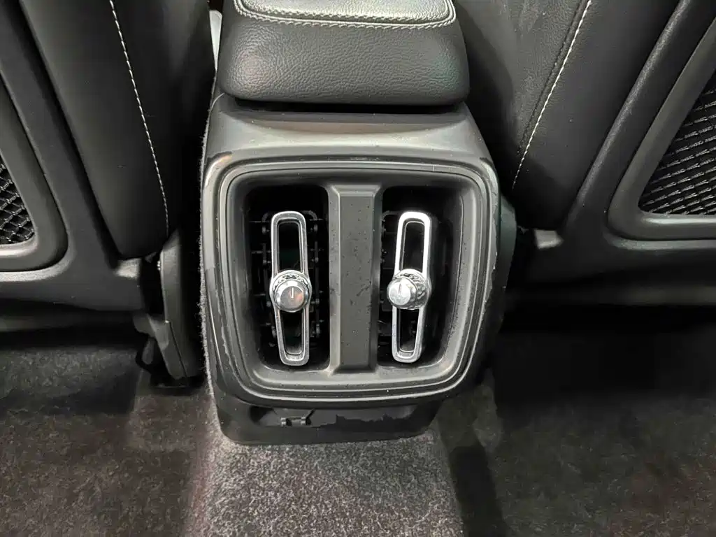 Volvo XC40 2023 2023 B4 AWD Zhiyuan Luxury Edition