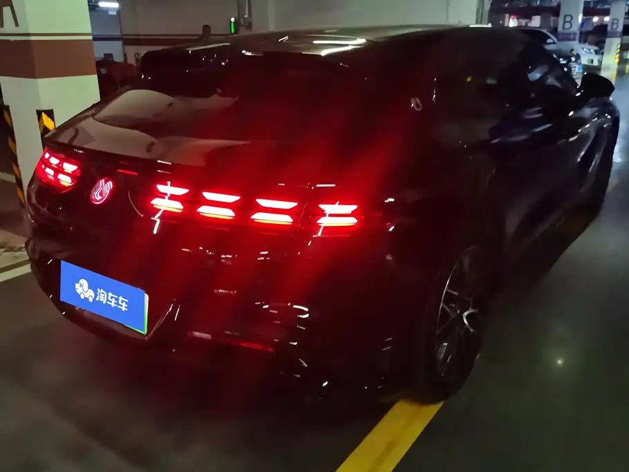 Denza Z9GT 2026 2026 Model Flash Charge Honor Edition