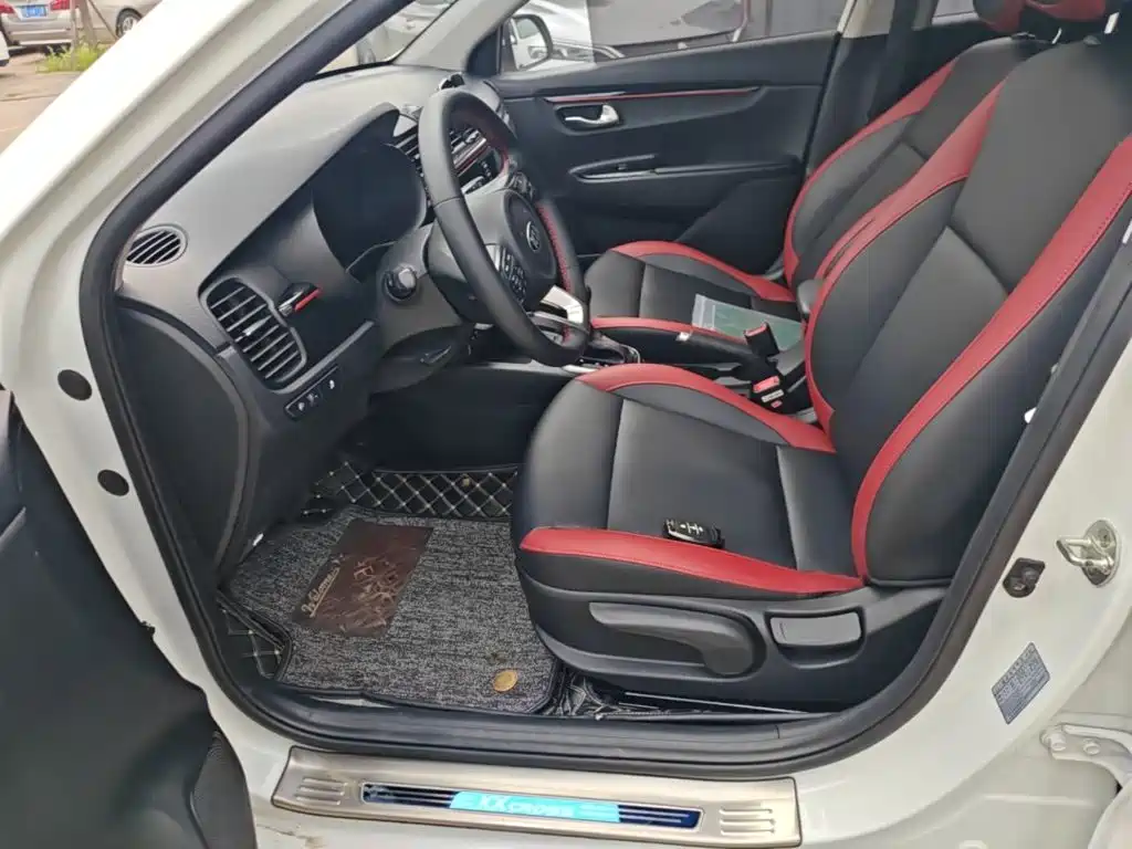 Kia KX CROSS 2019 2018 1.6L Automatic Smart Sunroof Edition