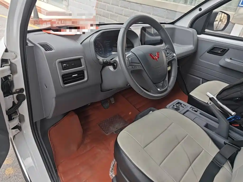 Wuling Motors Wuling Yangguang 2025 2024 300km Comfort Enclosed Van 60kW