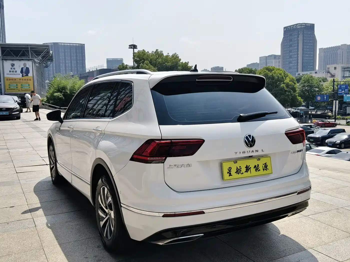 Volkswagen Tiguan L PHEV 2021 430PHEV Plug-in Hybrid Flagship фото 7