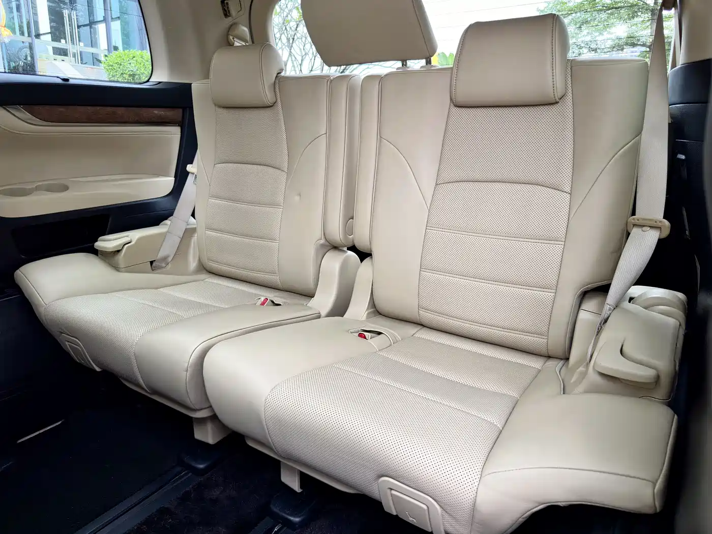 Toyota Alphard 2015 3.5L Premium Edition фото 18
