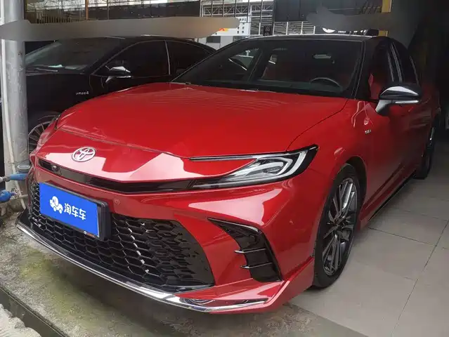 Toyota Camry 2024