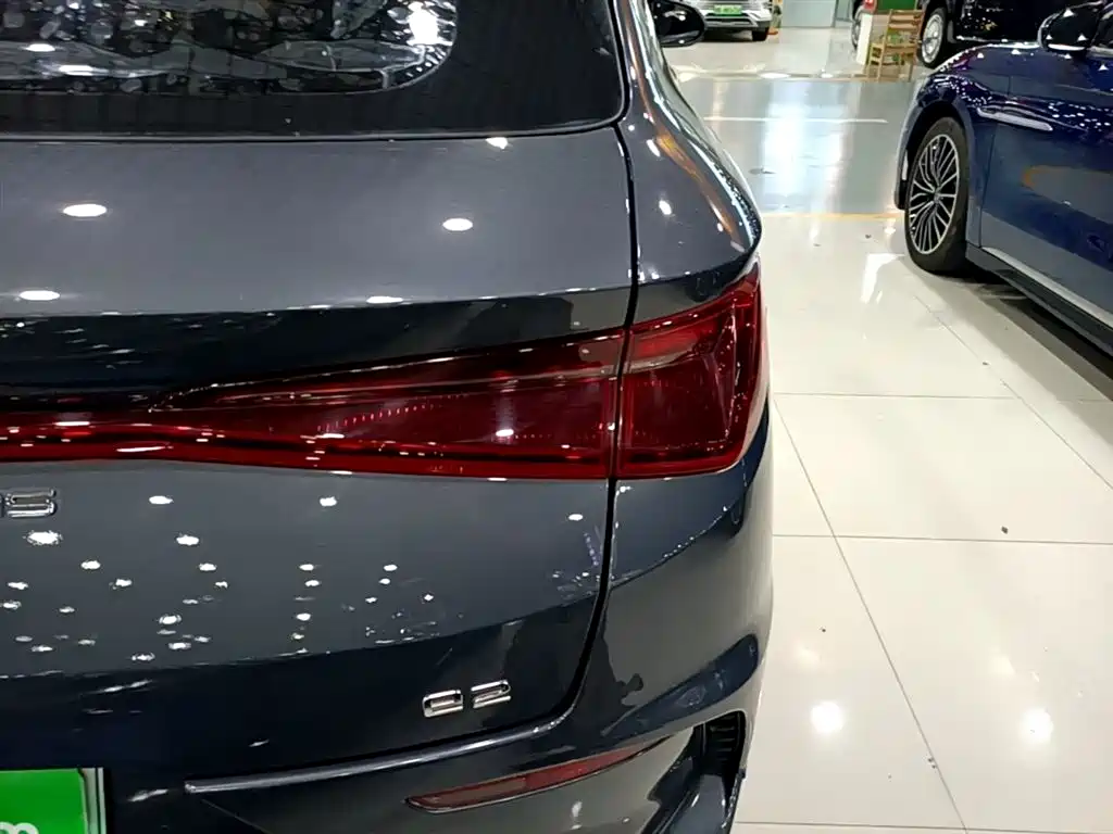 BYD e2 2019 Long Range Yao·Luxury Model фото 8